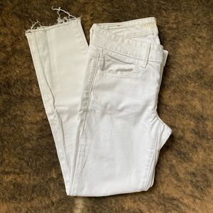 American Eagle White Cropped Jeggings